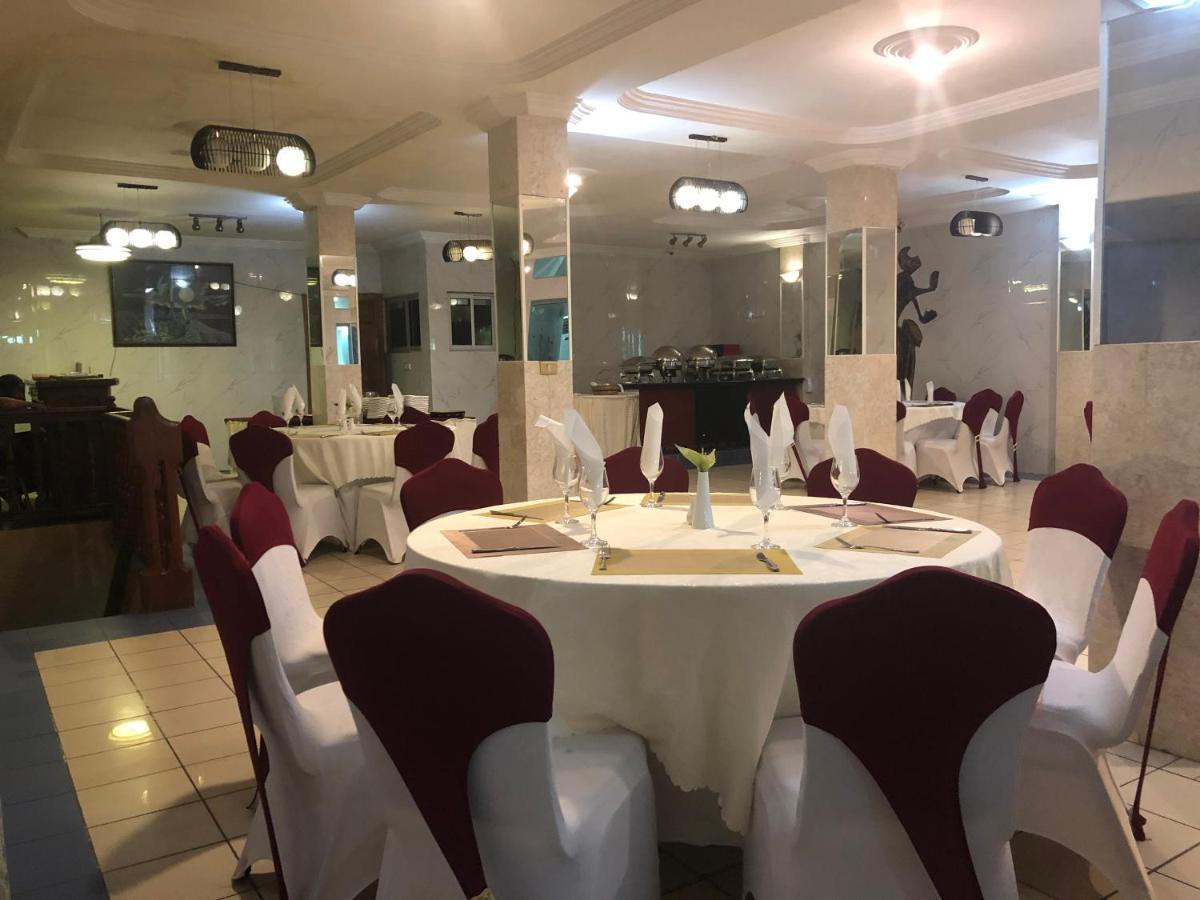 Sun Beach Hotel Cotonou Exteriör bild