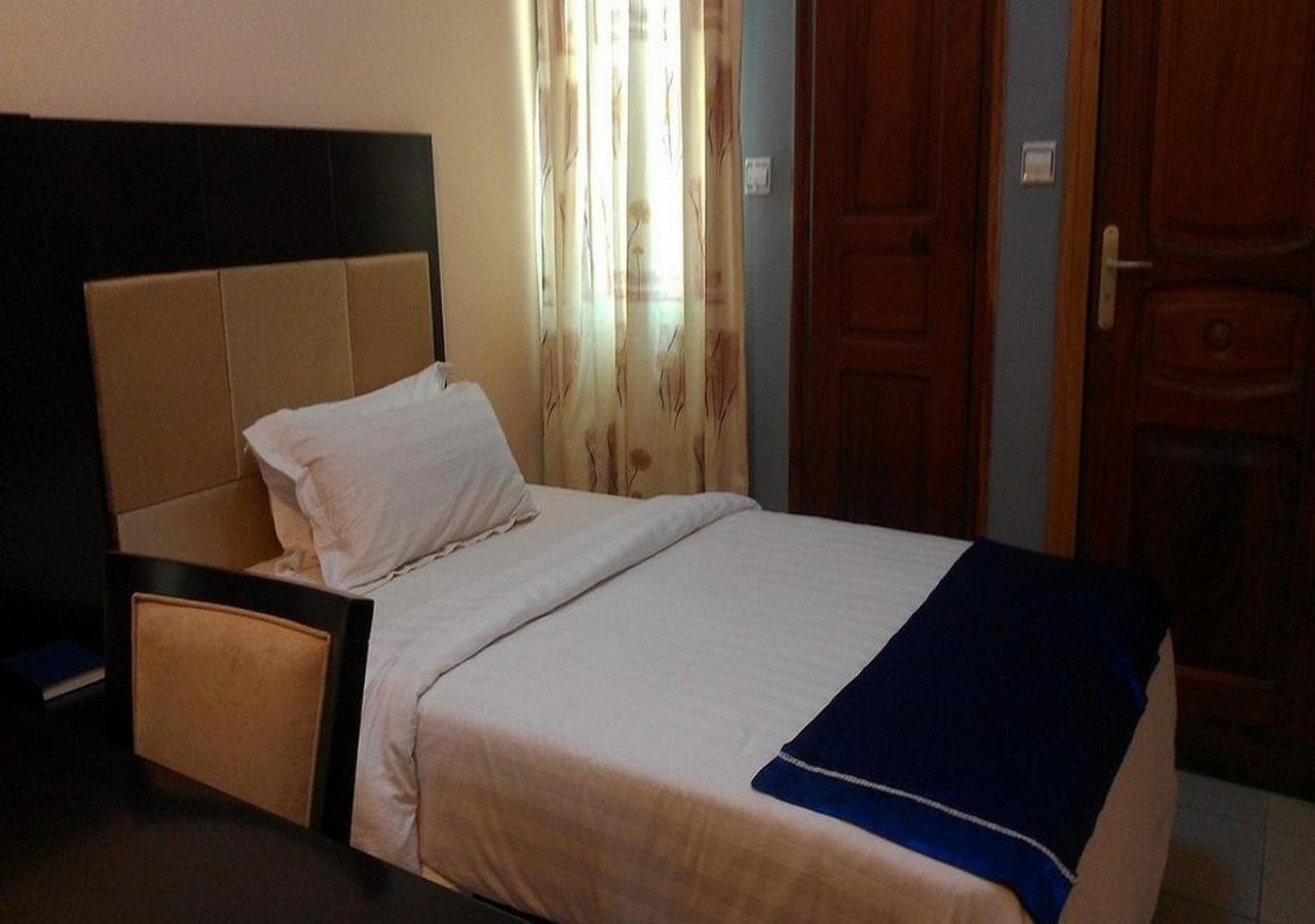 Sun Beach Hotel Cotonou Exteriör bild