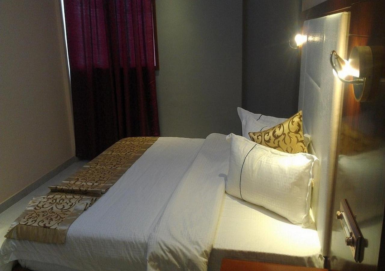 Sun Beach Hotel Cotonou Exteriör bild