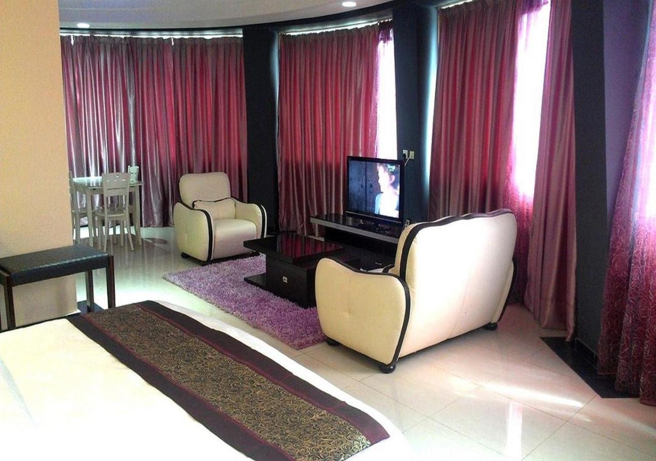 Sun Beach Hotel Cotonou Exteriör bild