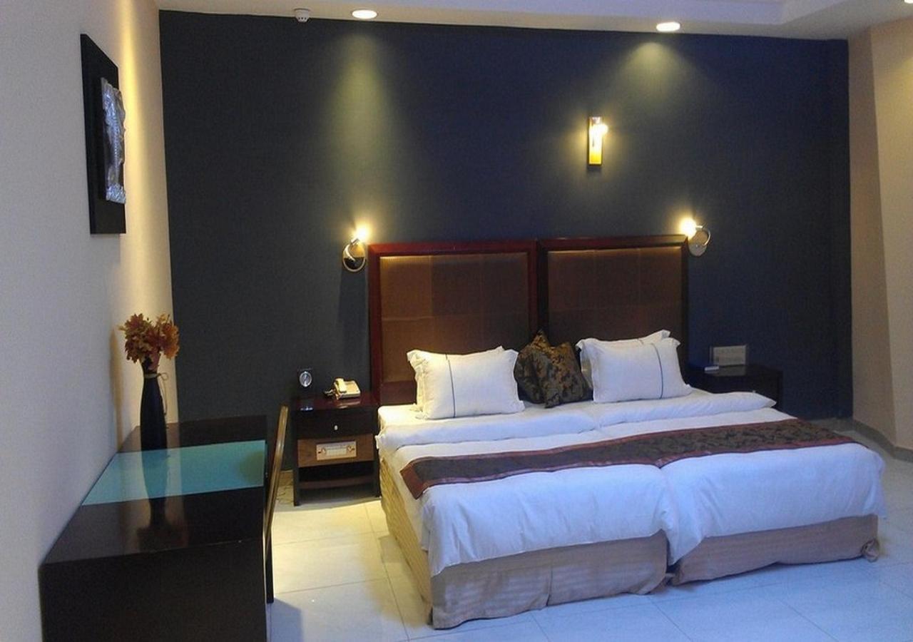 Sun Beach Hotel Cotonou Exteriör bild
